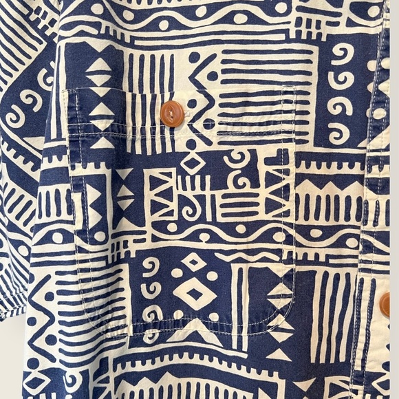 Orvis Mens Button Shirt Aztec Pattern Short Sleeve Pockets Sz L - Picture 6 of 6